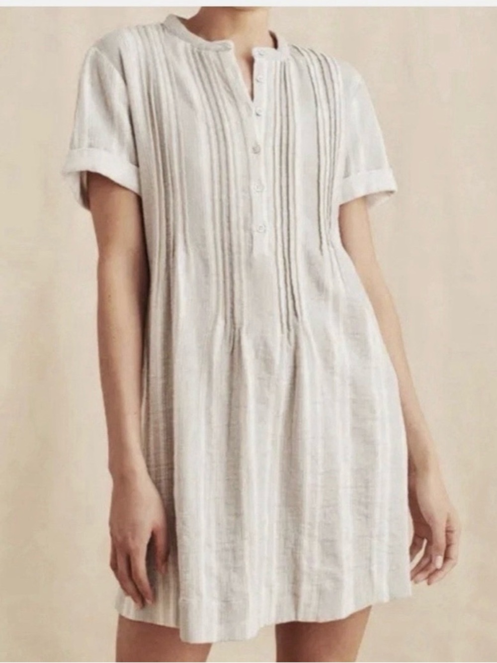 Faherty Cream and Beige Striped Short-Sleeve Henley